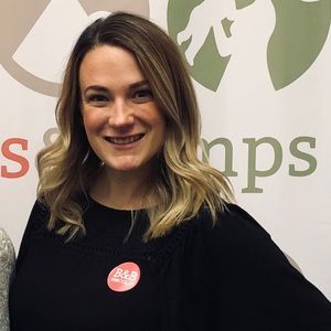 Meet your Posher, Emily